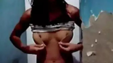 virgin girl exposed boobs and ass first time 