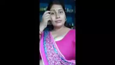 Gujju aunty having an anal sex in her shop