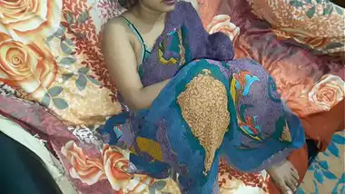 See real story with Indian hot wife | full woman sexy in saree dress indian style | fucking in wet pussy till which time you want and then fuck her an