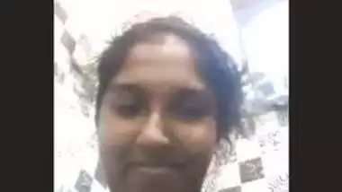 lankan Tamil Girl Showing Her Boobsa nd Pussy on Video Call