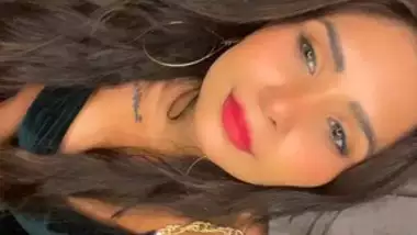 Annie Sharma Hot Sexy Live