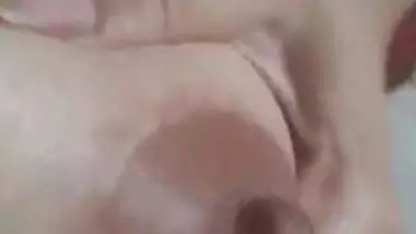 No valentine girl masturbating video