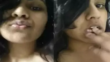 Hot Desi EX GF video leaked By BF super hot babe