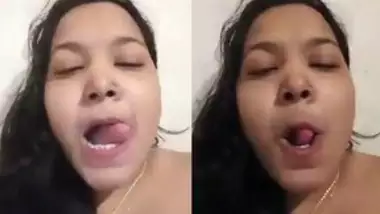 Horny Boudi Showing Boobs and Pussy with Clear Talk
