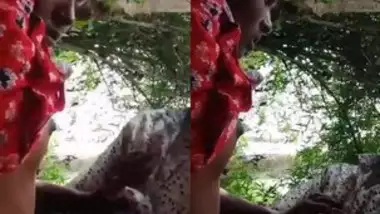 Desi Village Girl Fucking Hard Inside Jungle