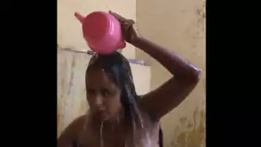 desi sexy bhabi bath video