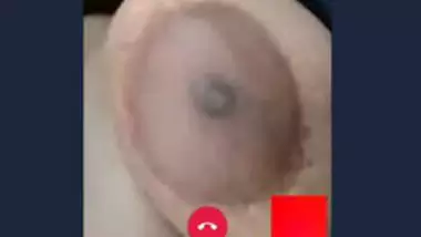 Desi bhabi fingering pussy video call with husband