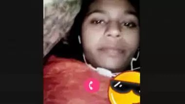 Desi Married Girl Showing On VideoCall