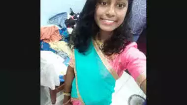 Tamil Girl Showing On VideoCall