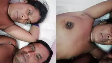 Man films him lying next to his Desi wife after sex exposing XXX body