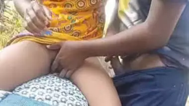 Mallu lover Romance and Outdoor Fucking Part 2