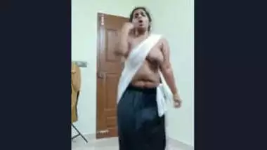 Horny Mallu Bhabhi Bathing and Nude Dance Part 4