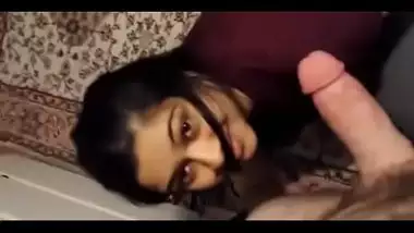 XXX full HD video of a horny girl giving an amazing blowjob