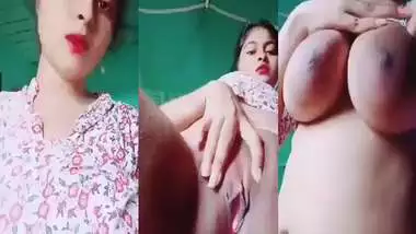 Bangladeshi Big Boobs Girl MMS Video