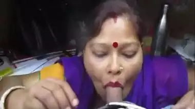 Sexy Indian college girl close sex video leaked