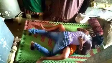 Hidden cam Bihari wife cheats husband! indian XXX sex video