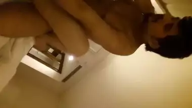 Hotel fucking with clear hindi talking and loud moans