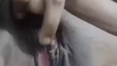 Fingering Desi cute bhabi