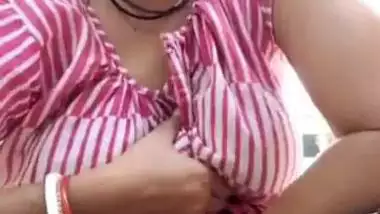 Desi village XXX wife exposes sweet boobs and muff on camera MMS