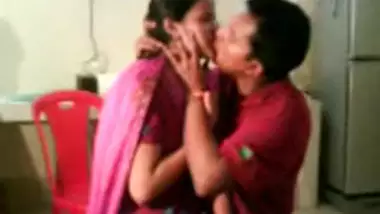 Indian Girl First Kiss By BF - Movies.