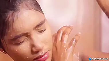 Sexy Indian Nude Bath Video
