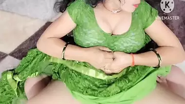 Boudi takes her devar’s dick in the Bangla sex video