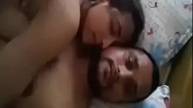 Andhra guy fucks his friend?s sister in Telugu xxx video