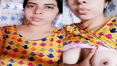 Unsatisfied Dehati bhabhi viral showing big boobs