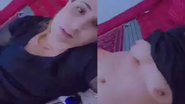 Pakistani sex pussy girl naked in viral selfie