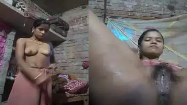 Village girl wet pussy viral latest desi mms