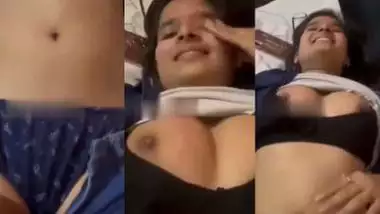 Pervert records his GF’s nude video during their first sex