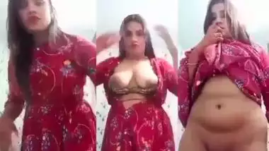 Sexy girl shows her boobs and ass to striptease her BF